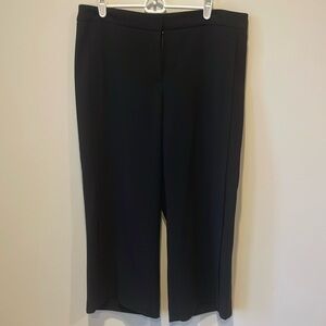 Ann Taylor Factory 10 petite cropped dress pant. Black